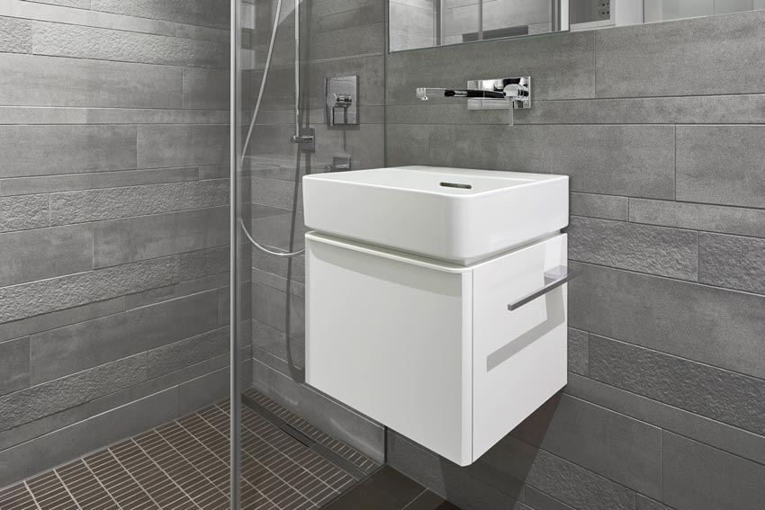 Badezimmer Unterschrank Grosshöchstetten